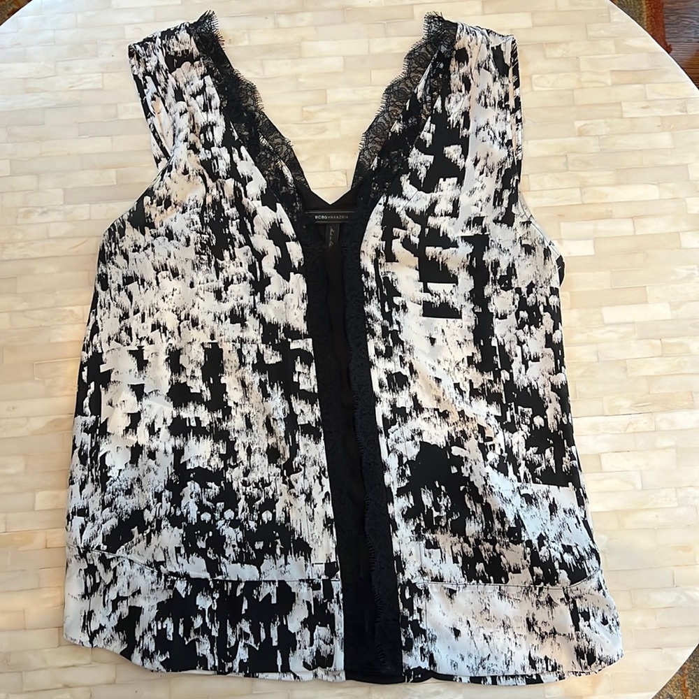 BCBG tank with Lace Trim